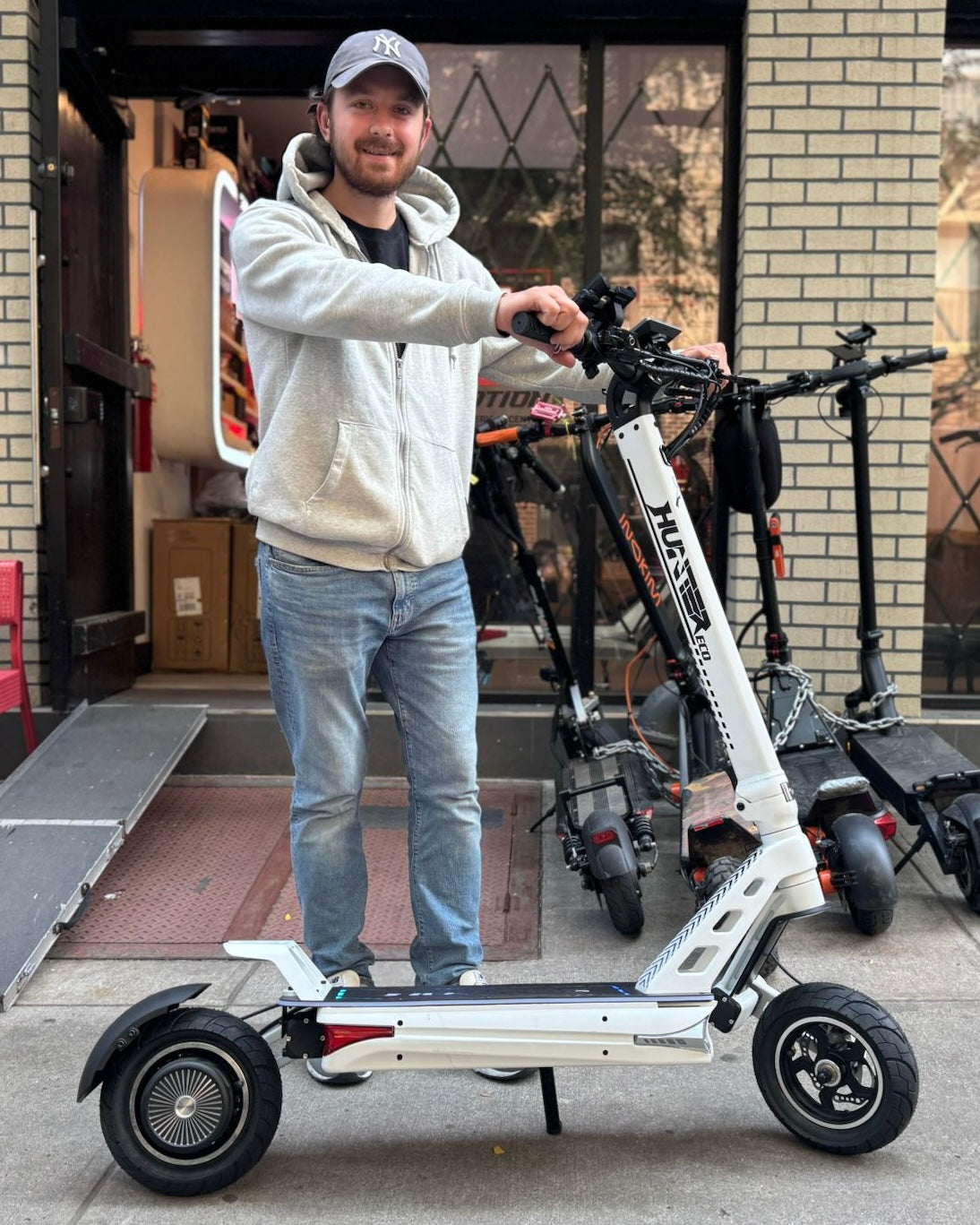 HUNTER 2026 - Foldable Electric Scooter | Long Range