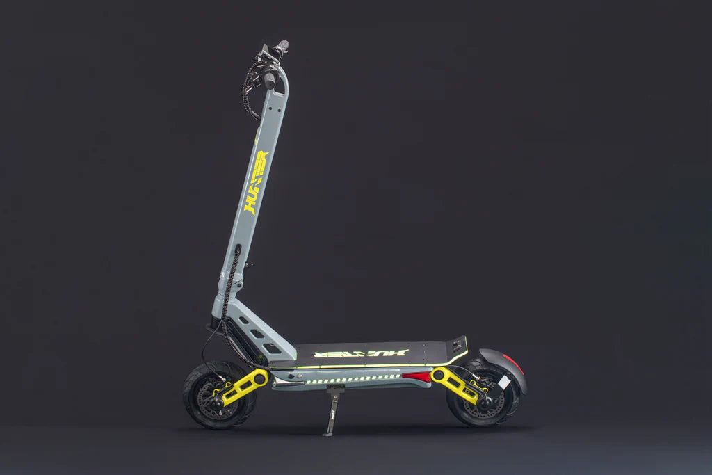 HUNTER 2026 - Foldable Electric Scooter | Long Range